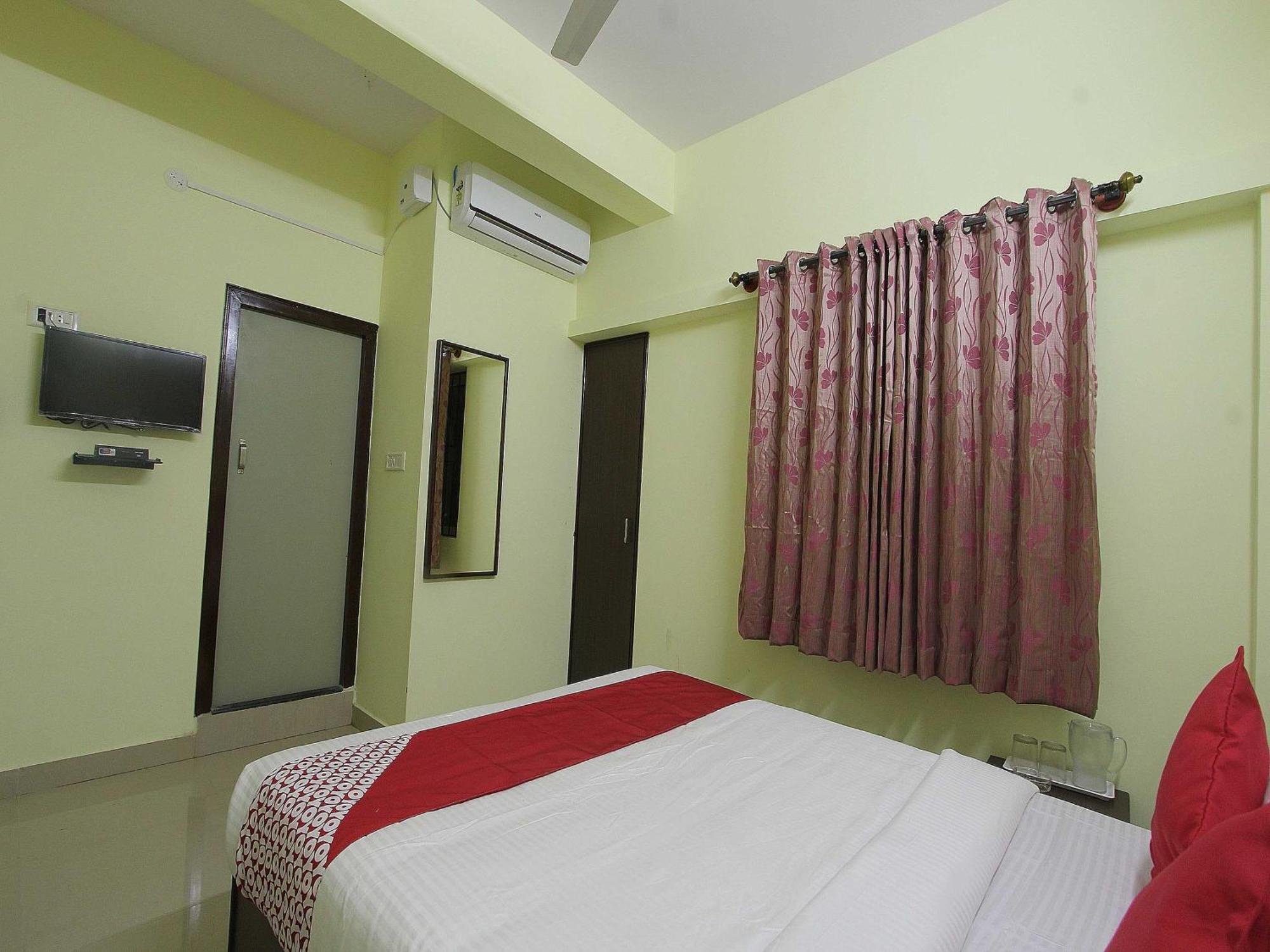 Hotel O V R Residency Near Sri Amruth Chithra Mandira Bangalore Exterior foto