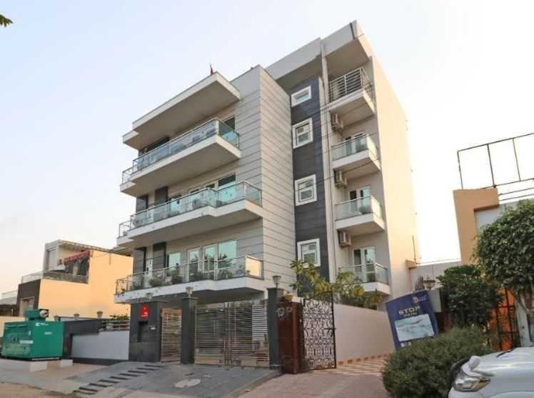 Hotel O V R Residency Near Sri Amruth Chithra Mandira Bangalore Exterior foto