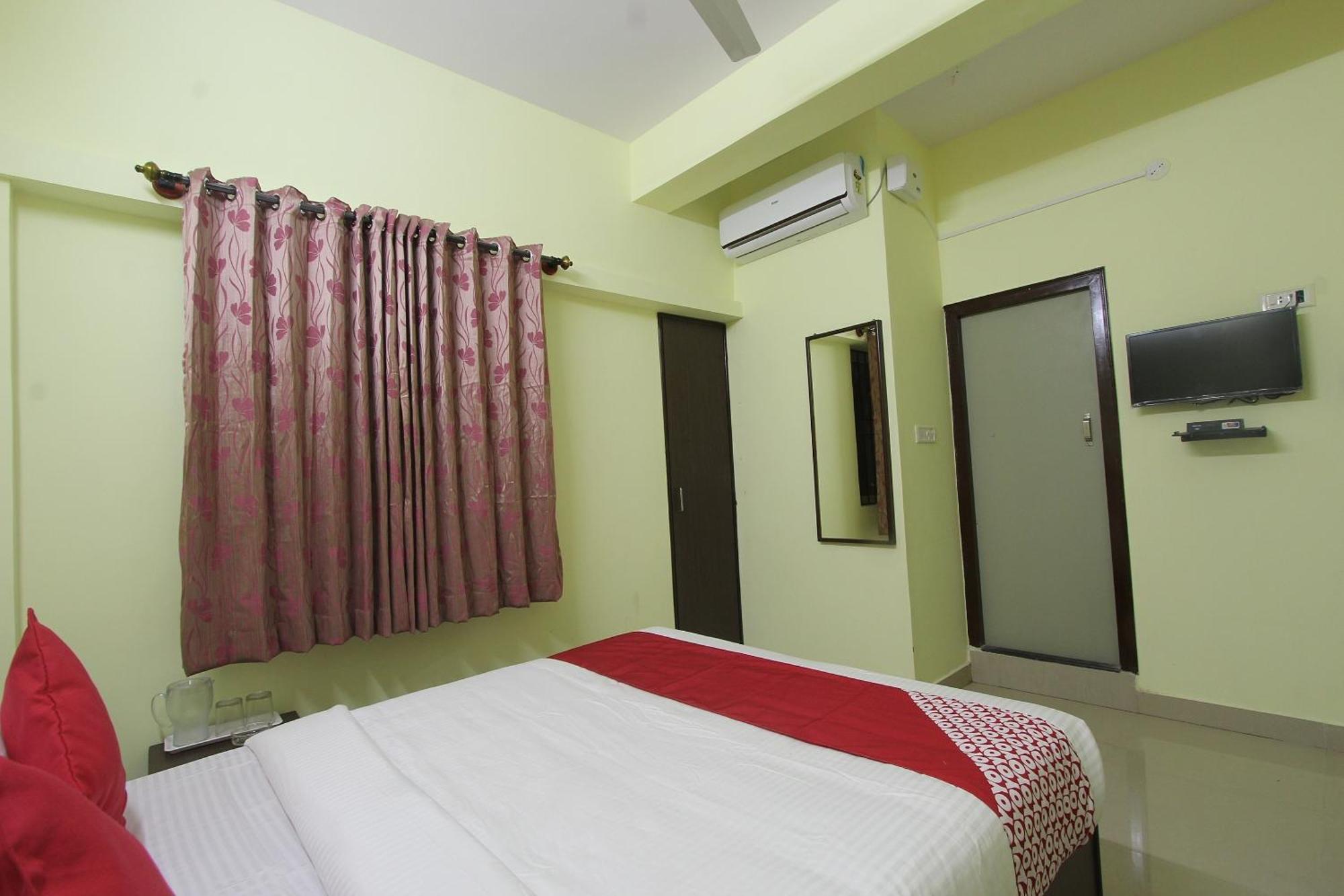 Hotel O V R Residency Near Sri Amruth Chithra Mandira Bangalore Exterior foto