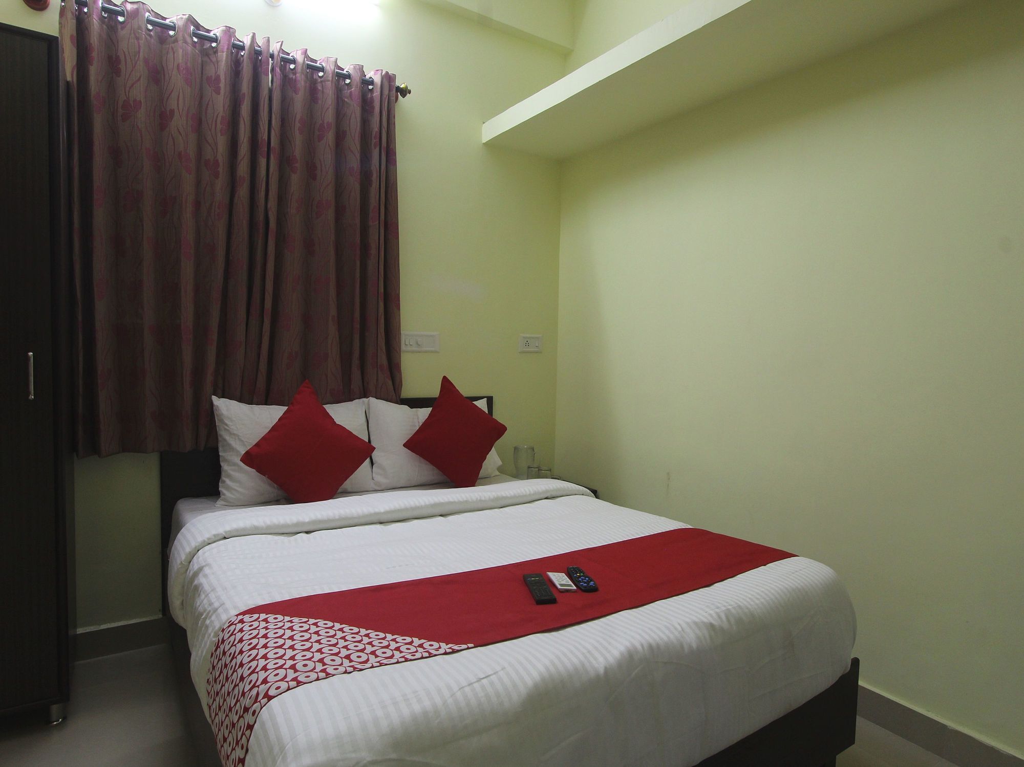 Hotel O V R Residency Near Sri Amruth Chithra Mandira Bangalore Exterior foto